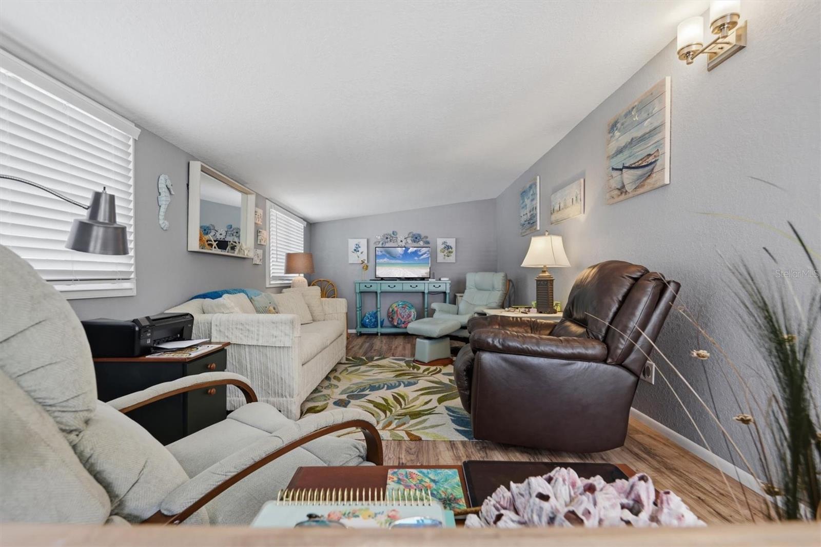 1674 University Pkwy #41 Property Photo 6