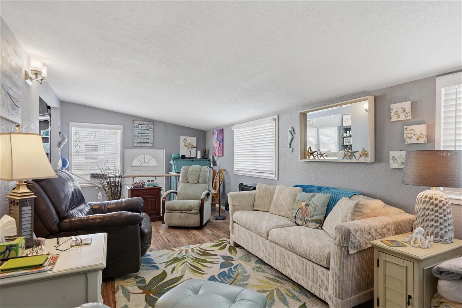 1674 University Pkwy #41 Property Photo 8
