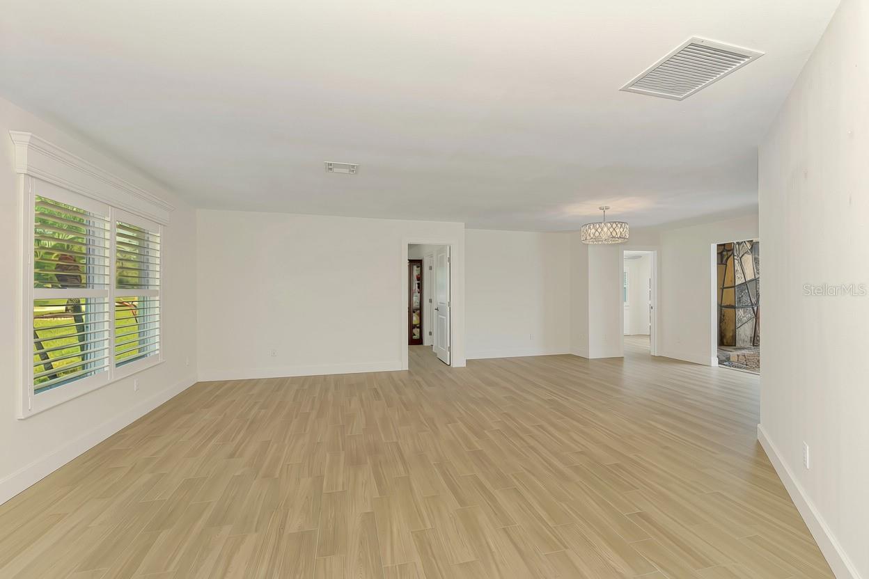 1620 Mission Valley Blvd Property Photo 7