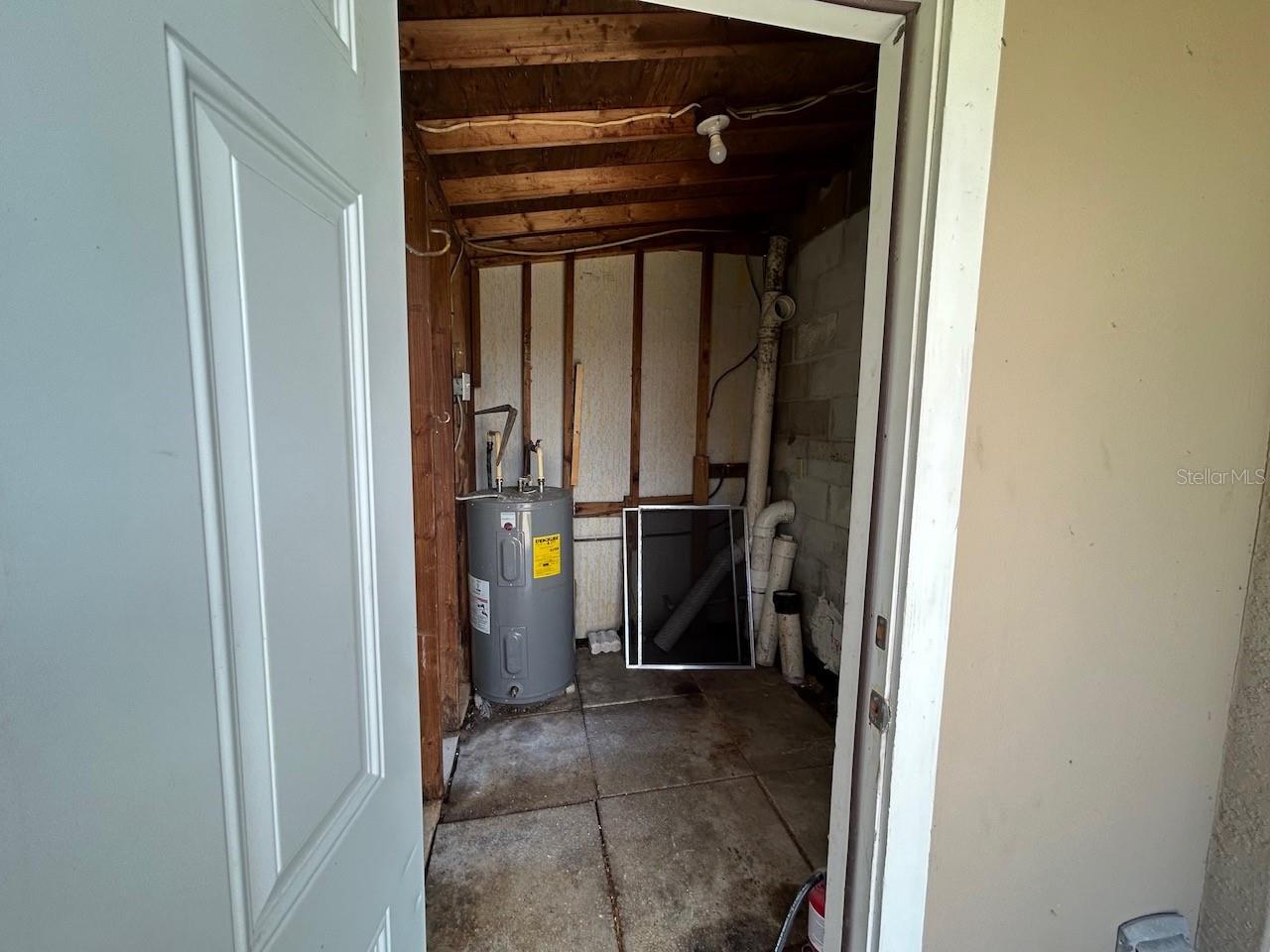 1031 30th Ave E Property Photo 21