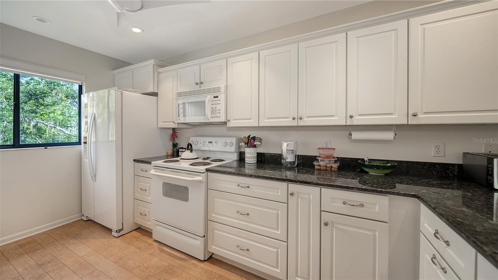 1611 Clower Creek Dr #ha237 Property Photo 22
