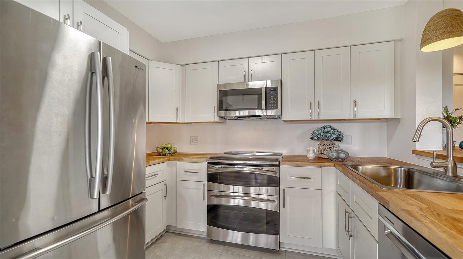 6467 Carrington Cir #43 Property Photo 17