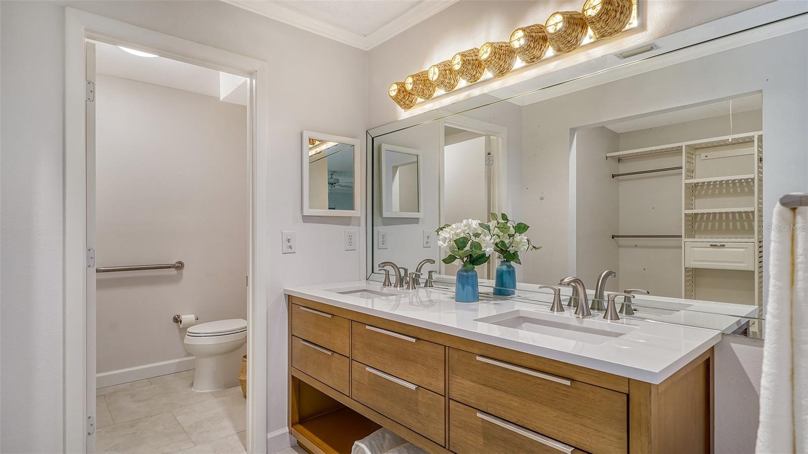 6467 Carrington Cir #43 Property Photo 30