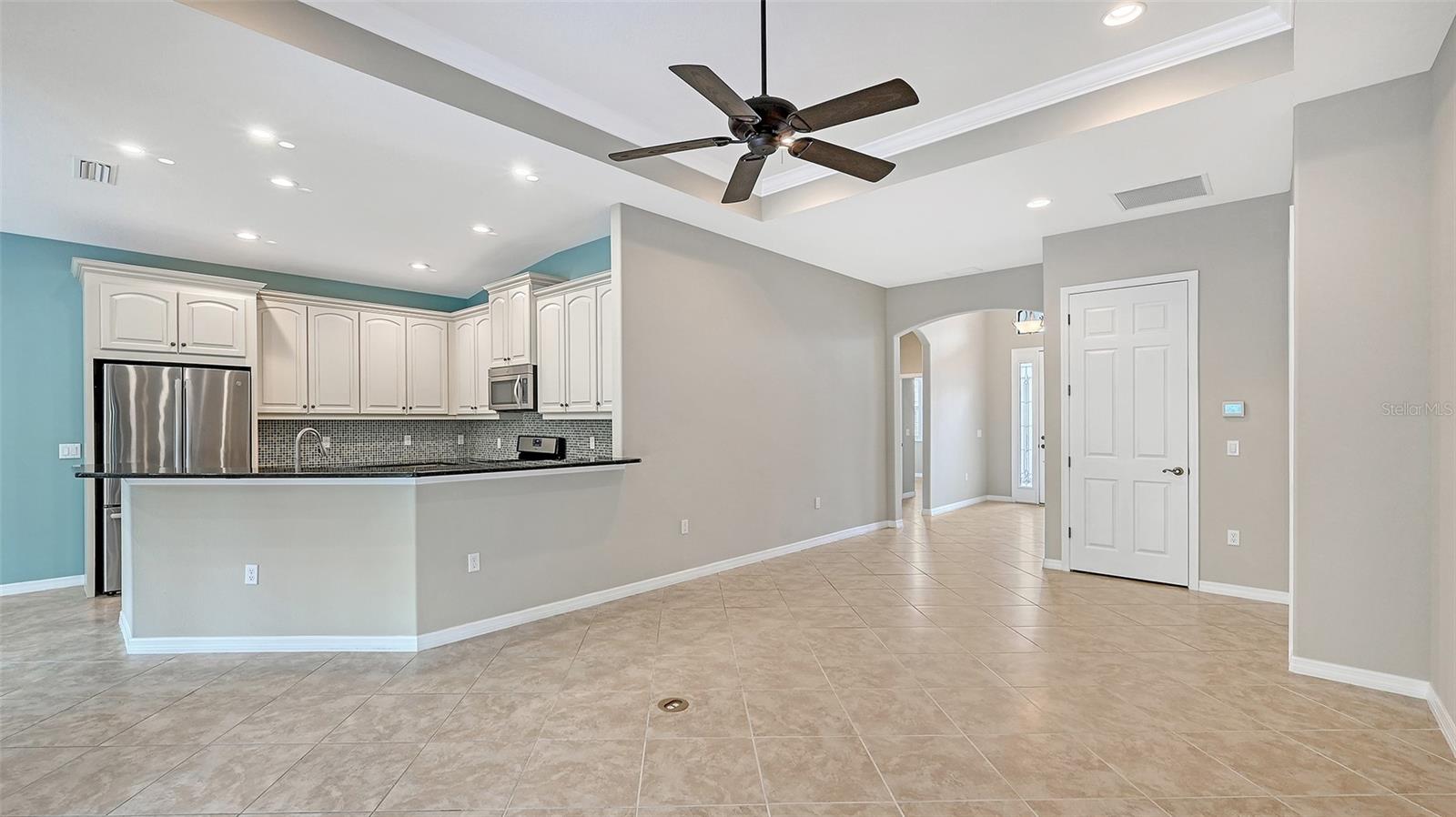 7702 Rio Bella Pl Property Photo 10