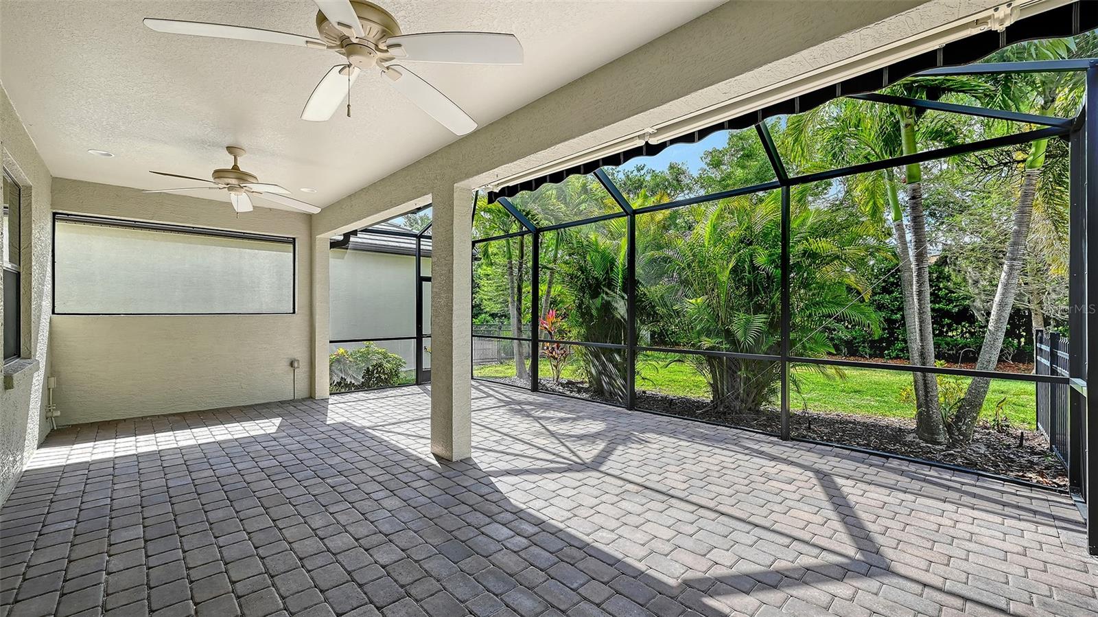 7702 Rio Bella Pl Property Photo 37