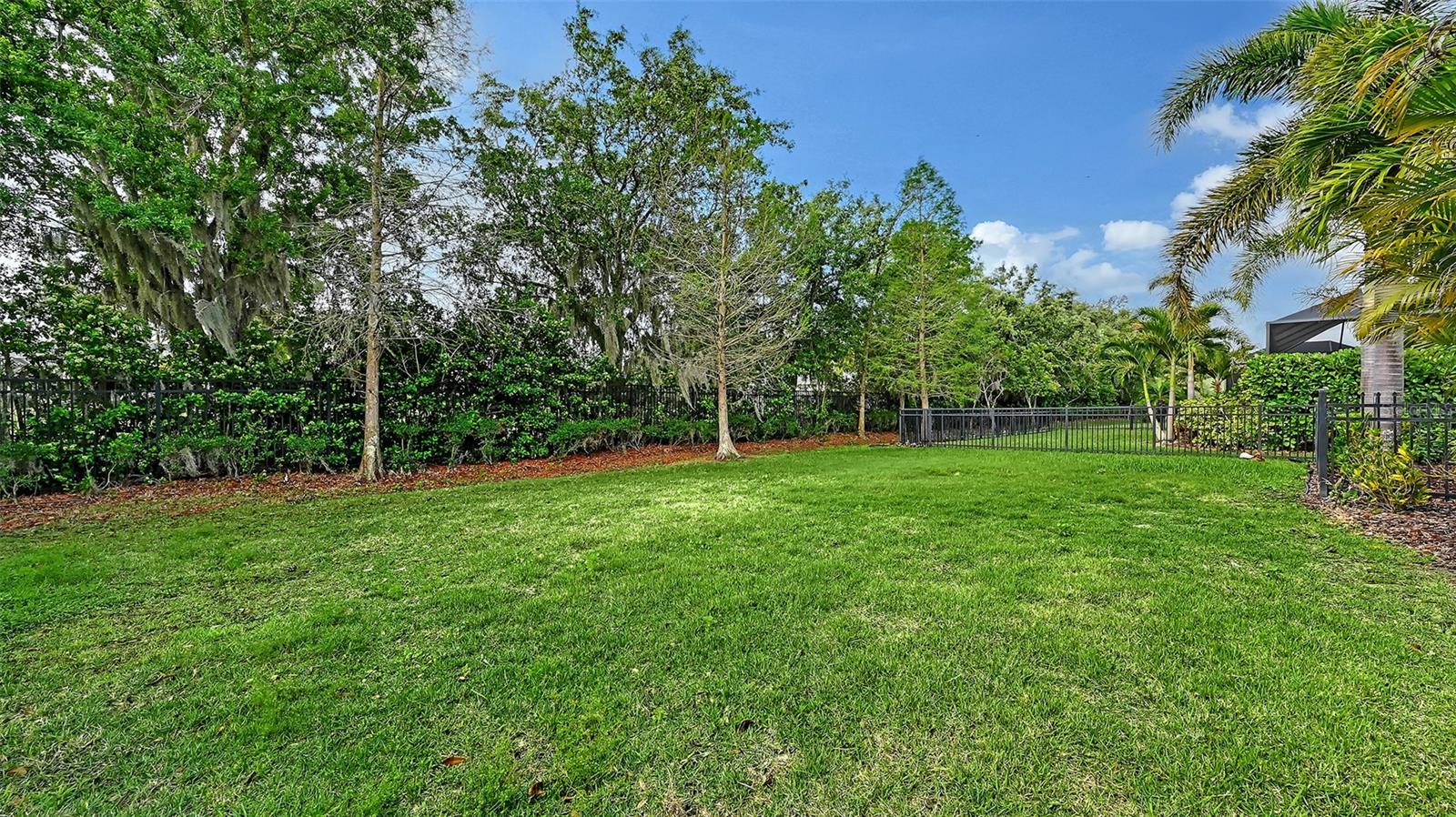 7702 Rio Bella Pl Property Photo 44