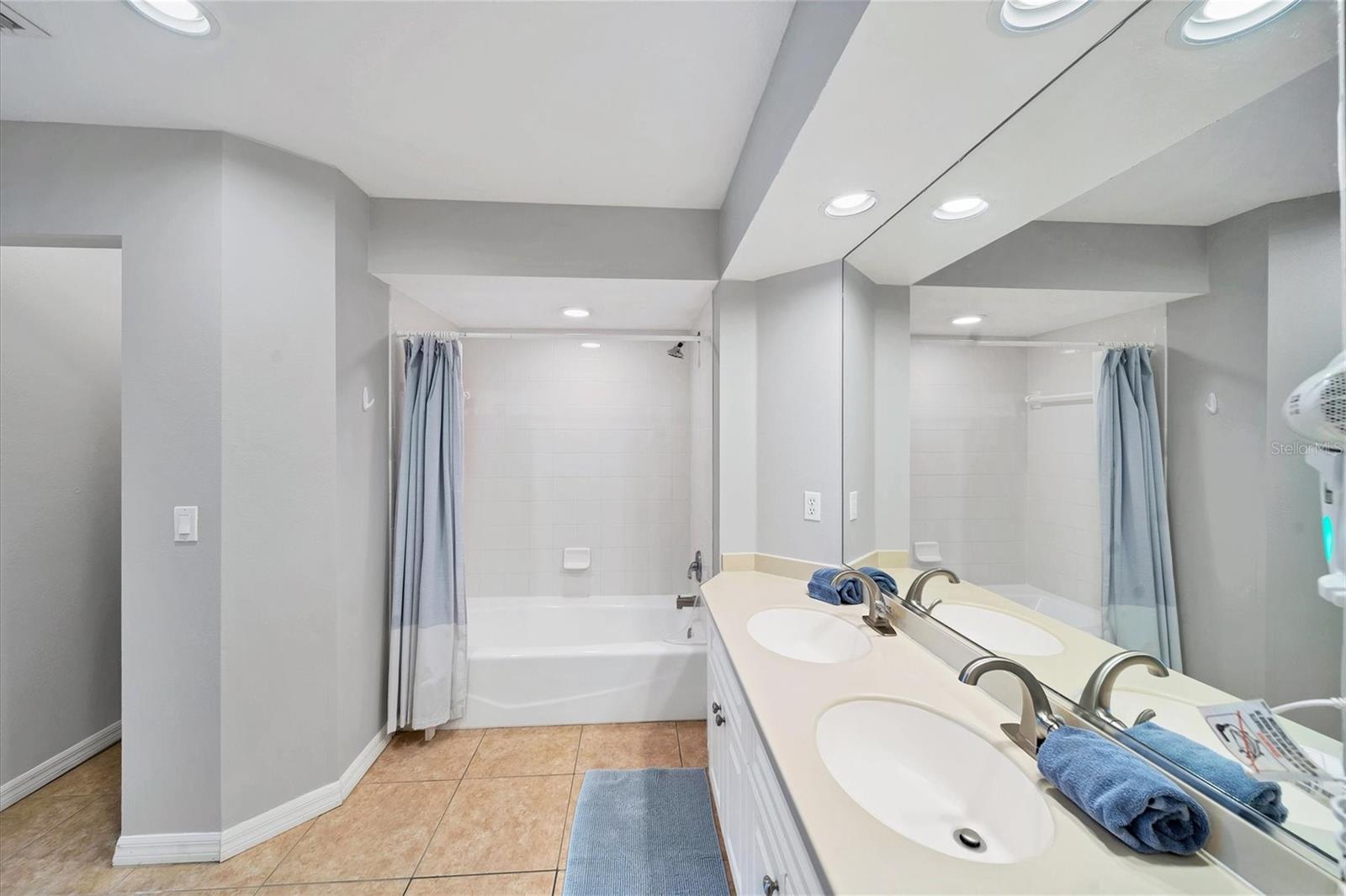 3604 54th Dr W #102 Property Photo 17