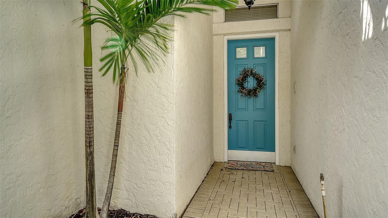 533 Fallbrook Dr Property Photo 3