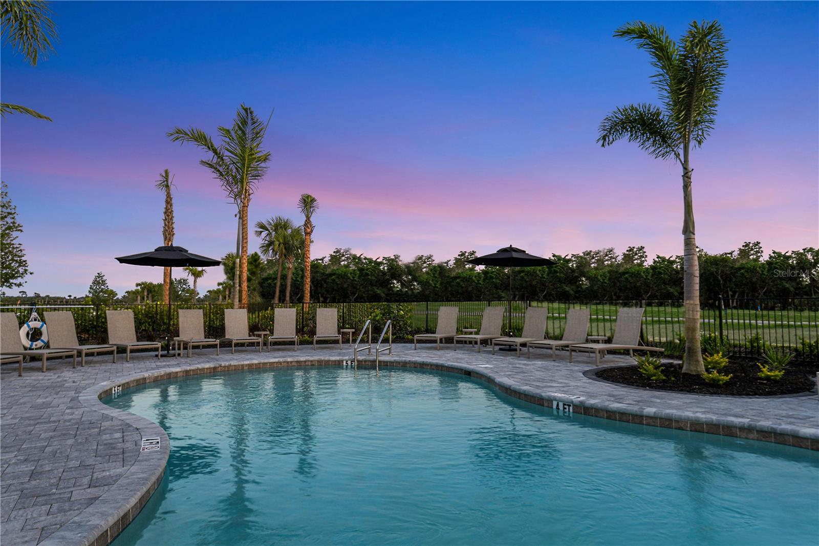 10601 Orbit Ter Property Photo 35