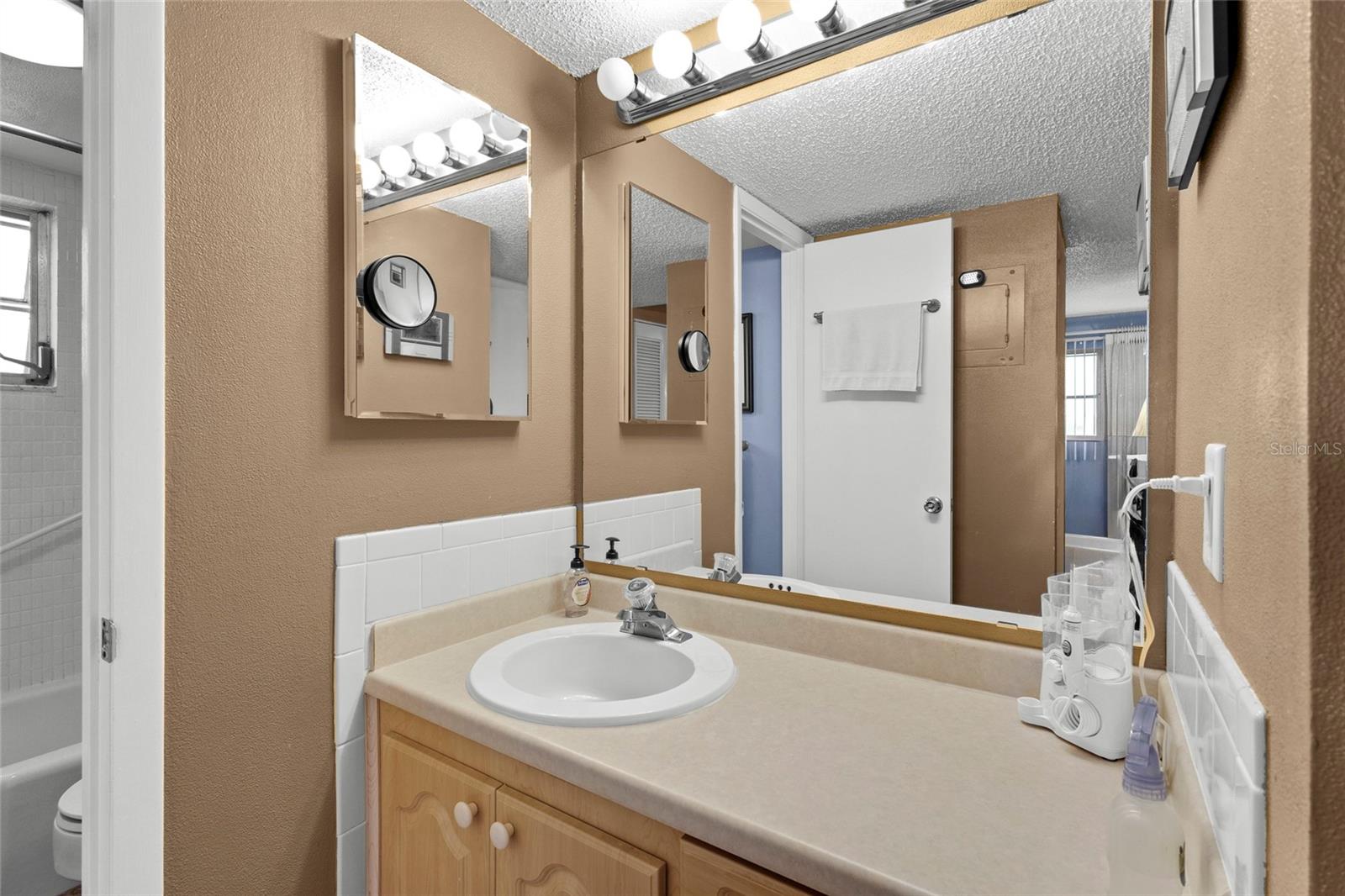 4210 Ironwood Cir #308j Property Photo 40
