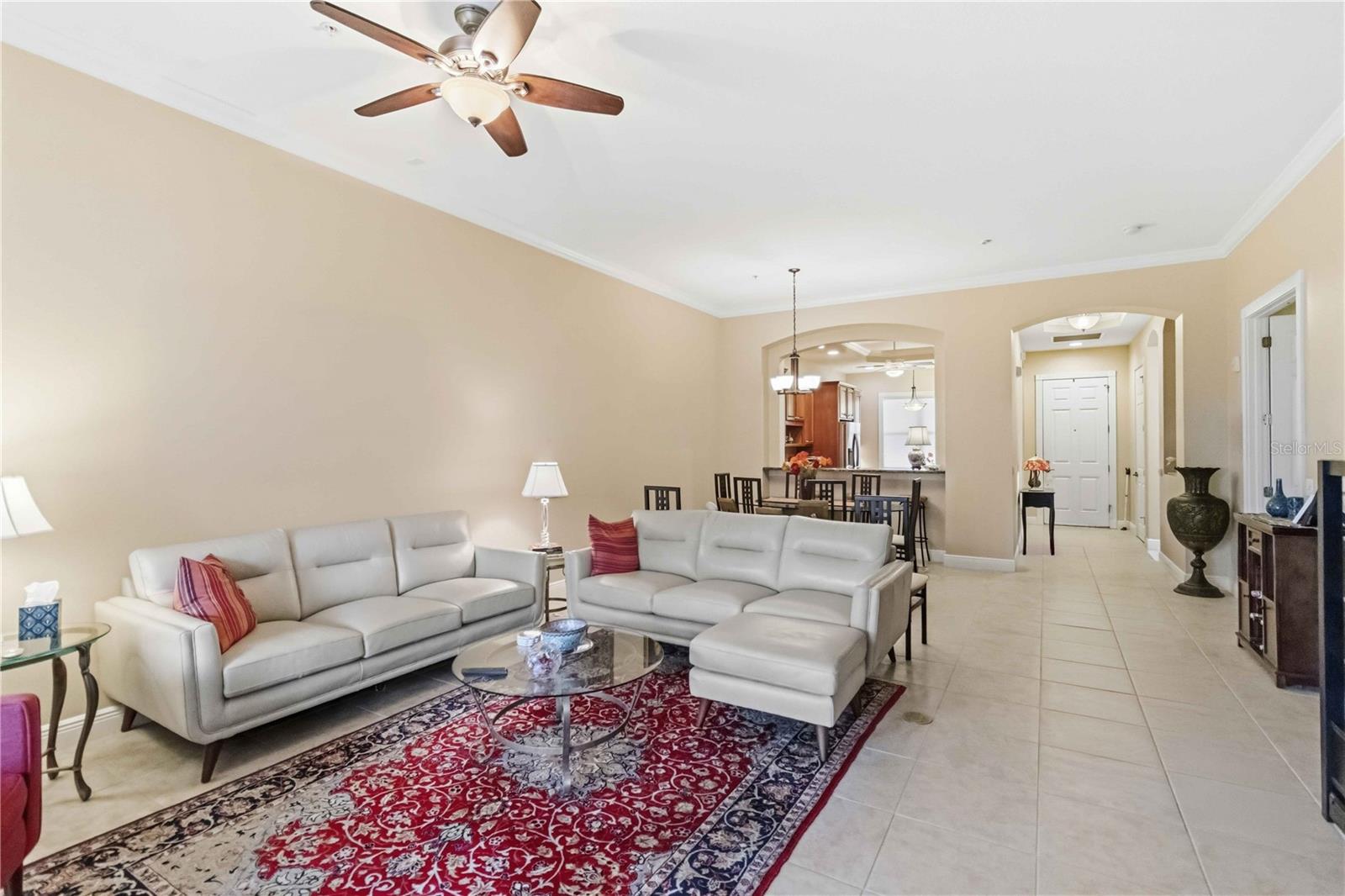 5246 Manorwood Dr #4c Property Photo 8