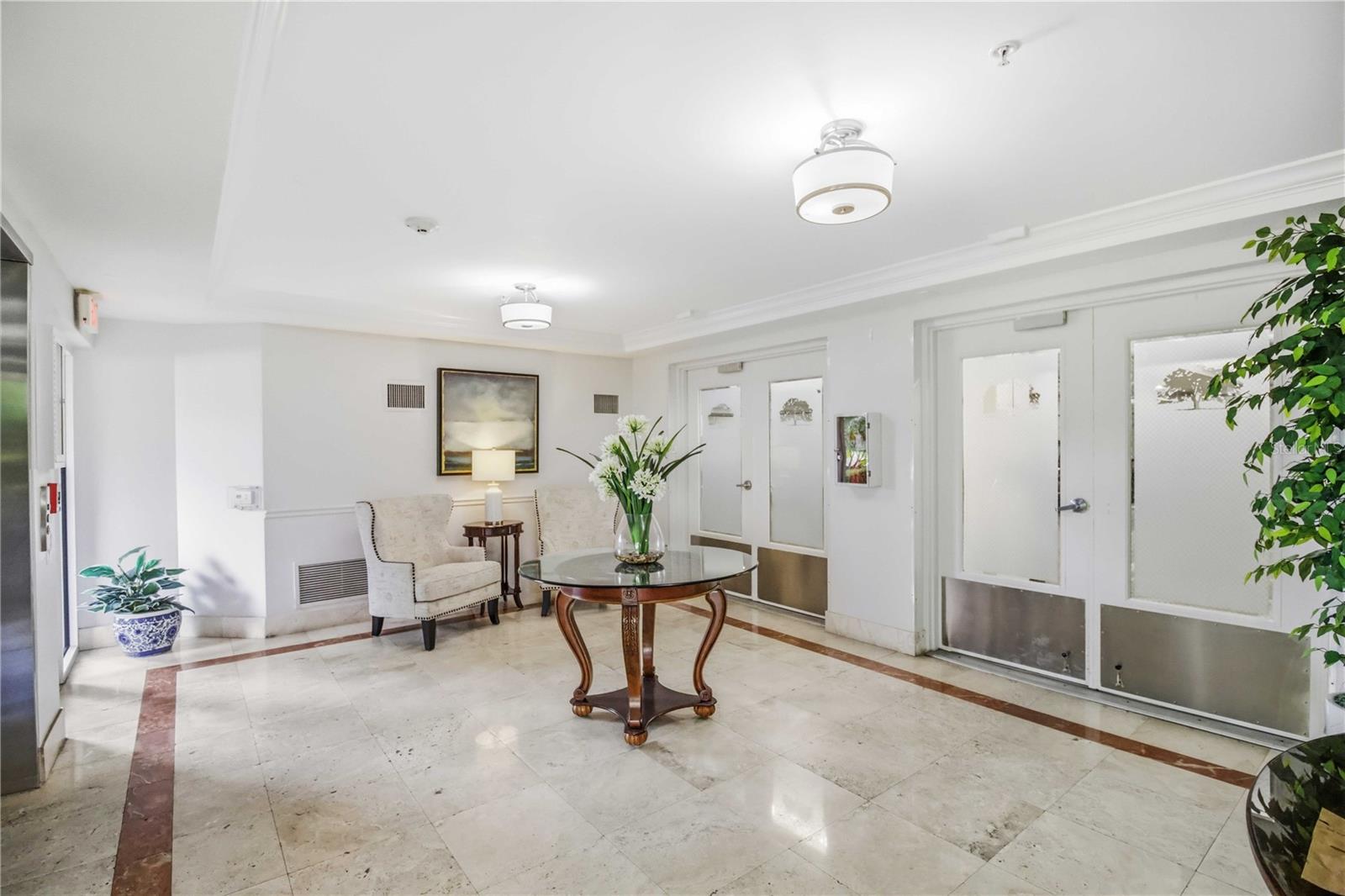 5246 Manorwood Dr #4c Property Photo 19