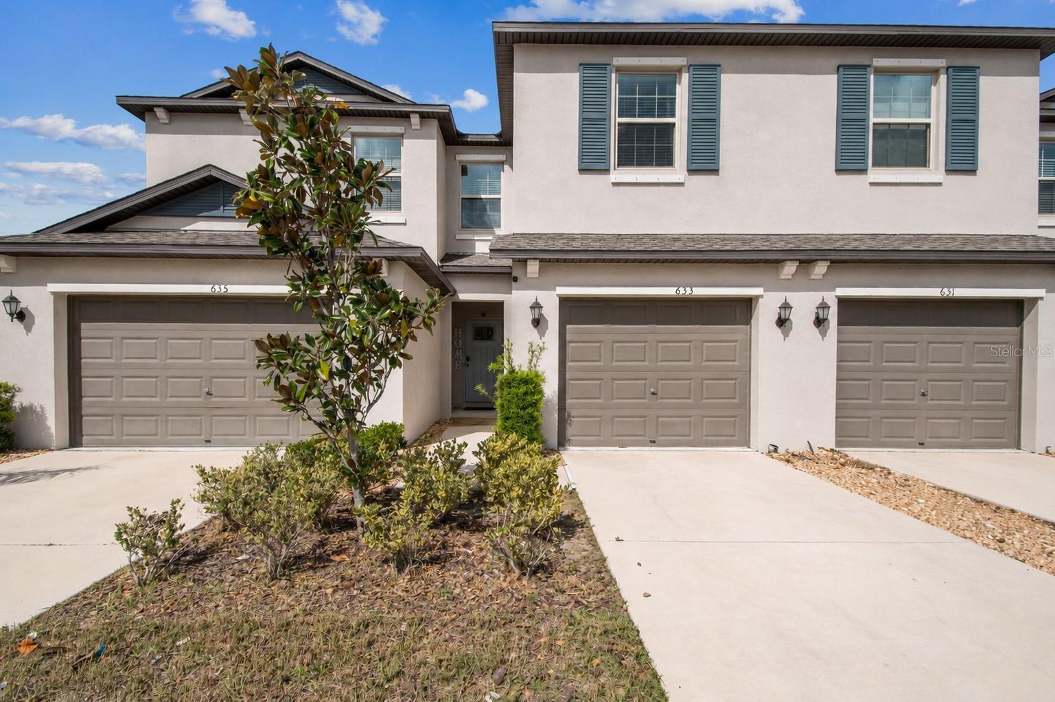633 Royal Empress Dr Property Photo 1