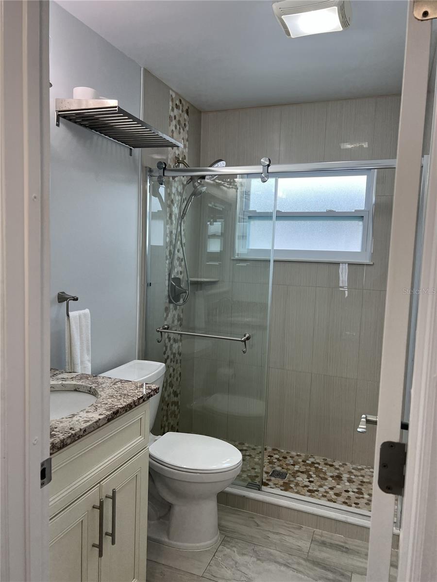 1742 8th St Property Photo 11