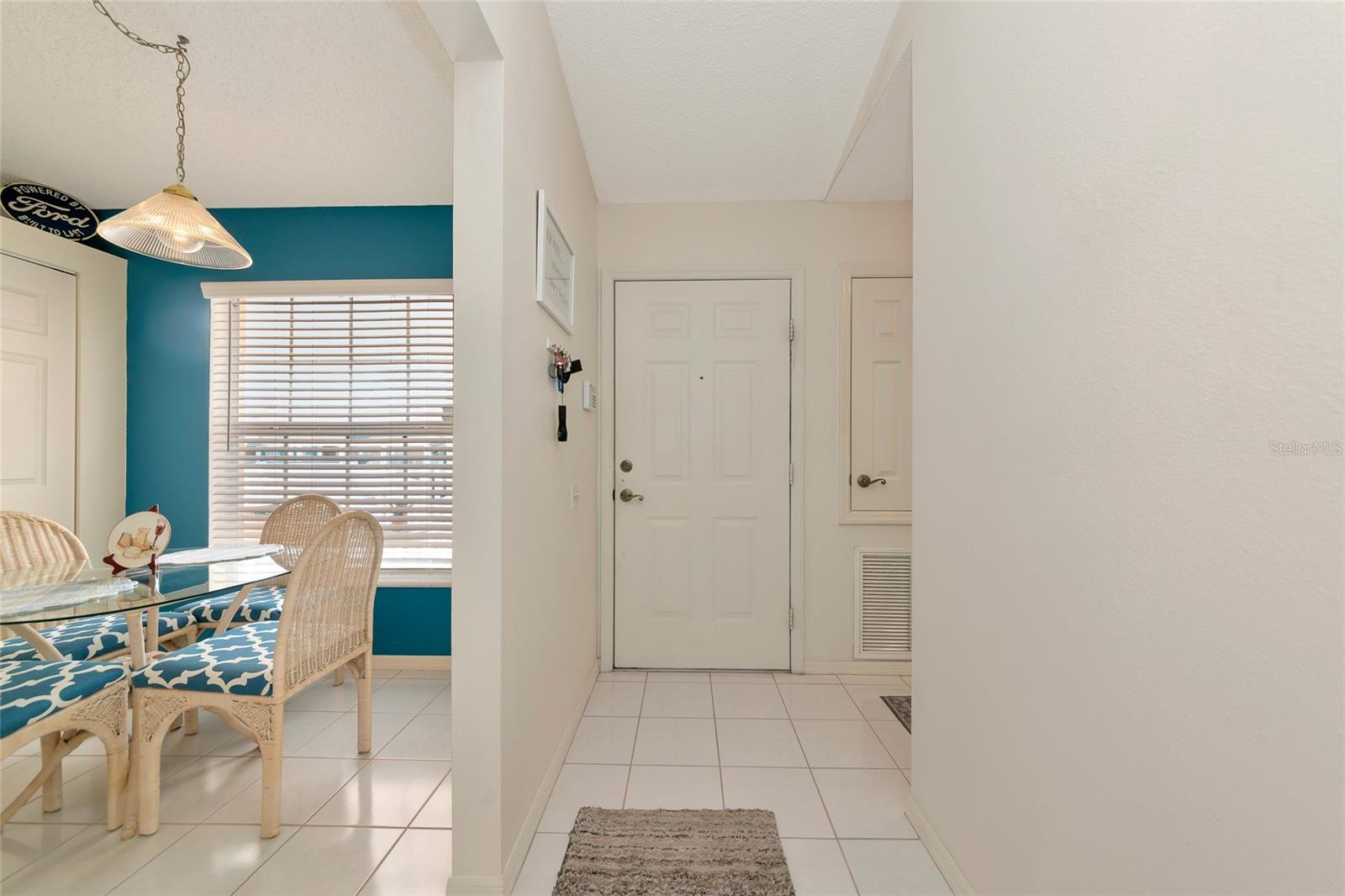 4206 Caddie Dr E #201 Property Photo 6