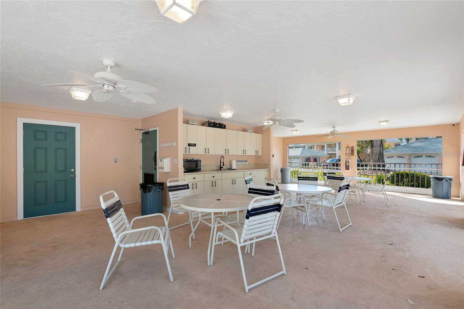 4206 Caddie Dr E #201 Property Photo 39