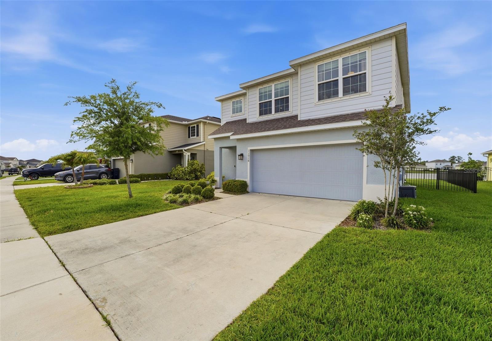 11016 Daybreak Gln Property Photo 3