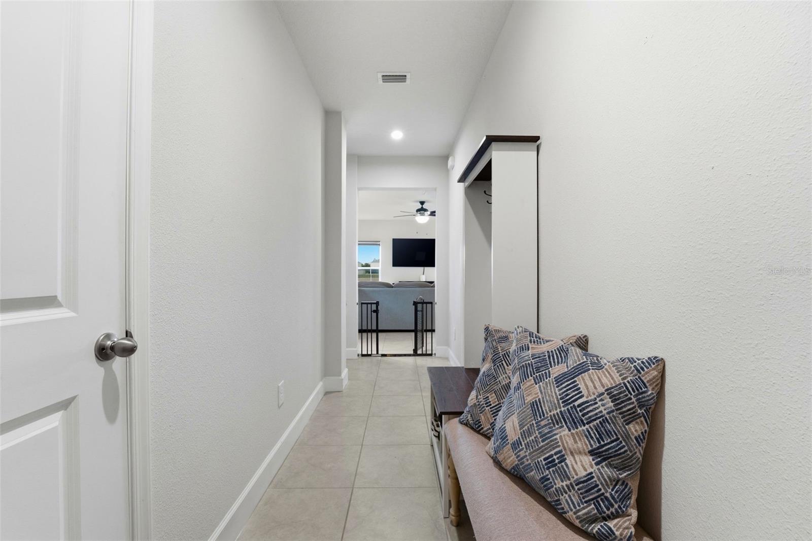 11016 Daybreak Gln Property Photo 5