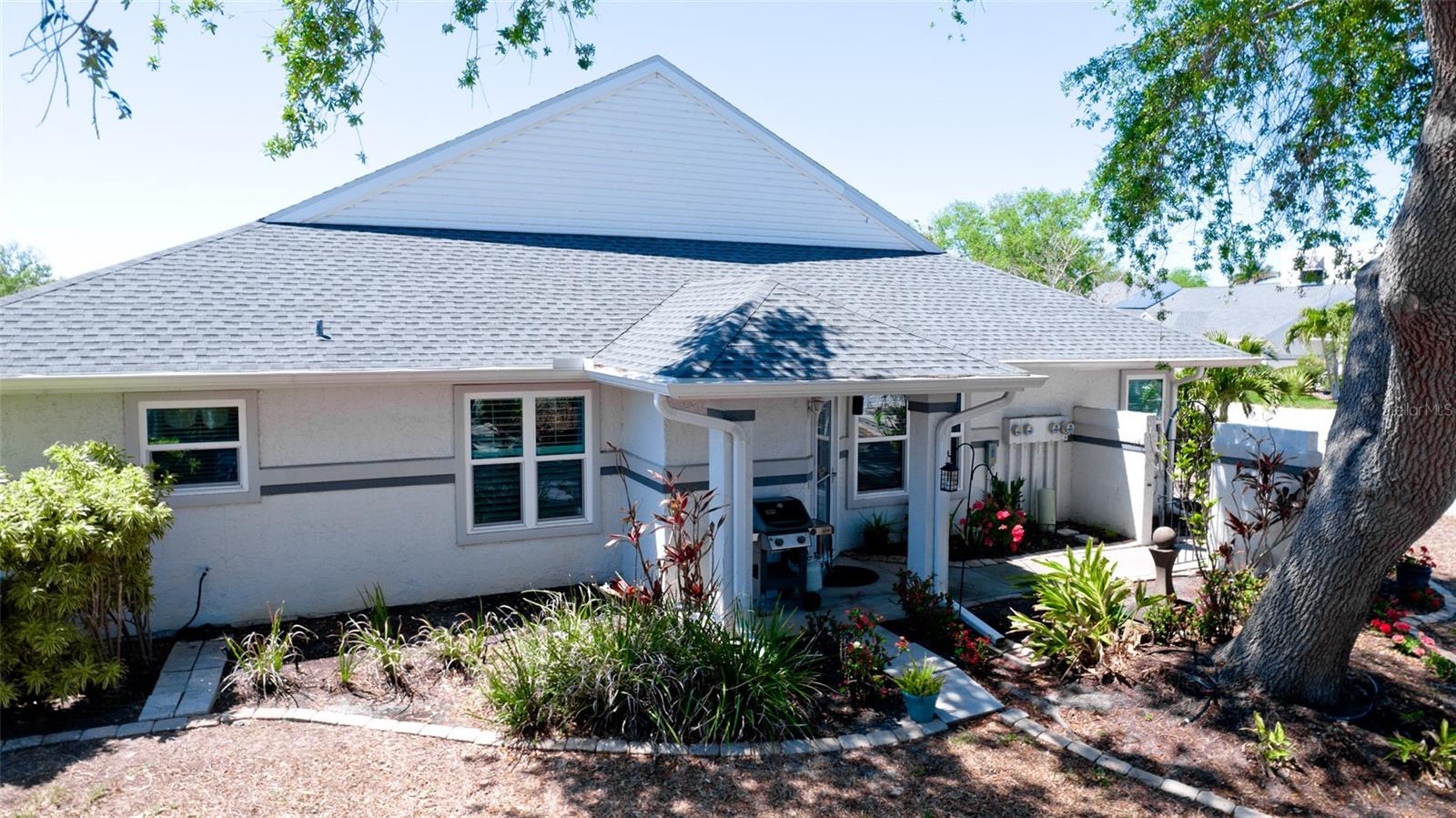 11009 Jasmine Cir Property Photo 3
