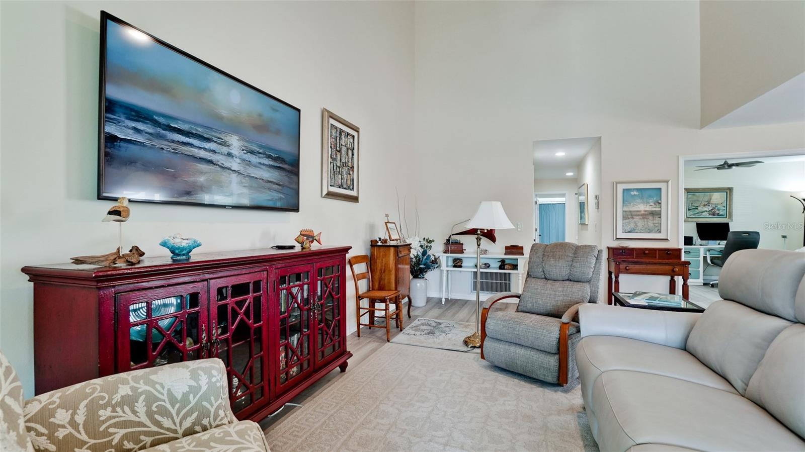 11009 Jasmine Cir Property Photo 10