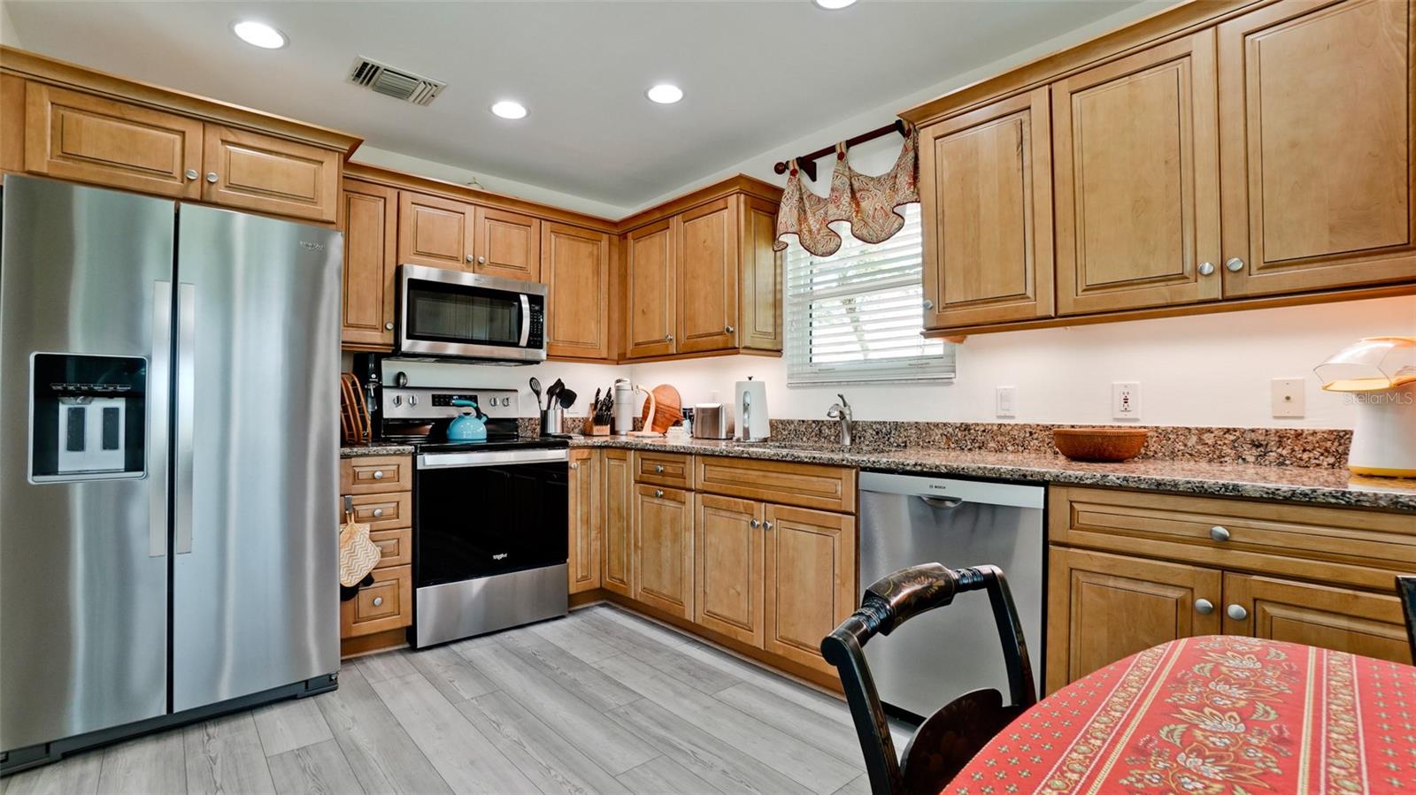 11009 Jasmine Cir Property Photo 15