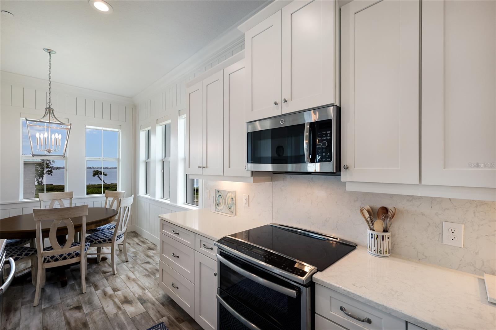 318 Compass Point Dr #202 Property Photo 14