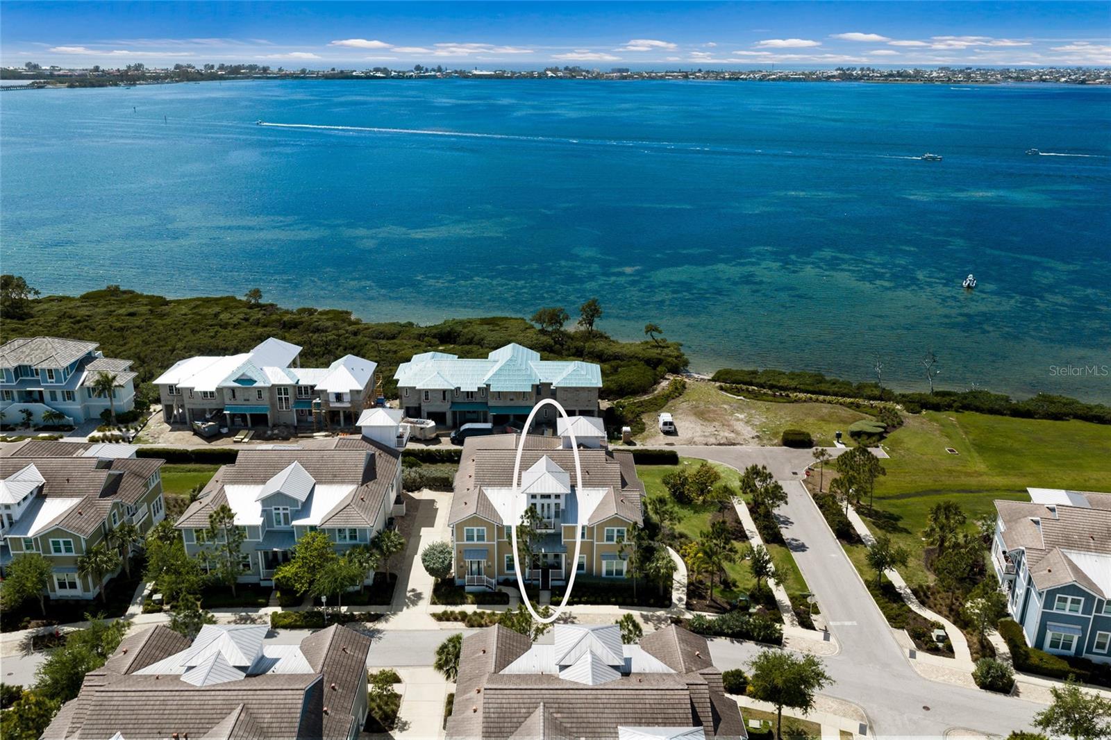 318 Compass Point Dr #202 Property Photo 43