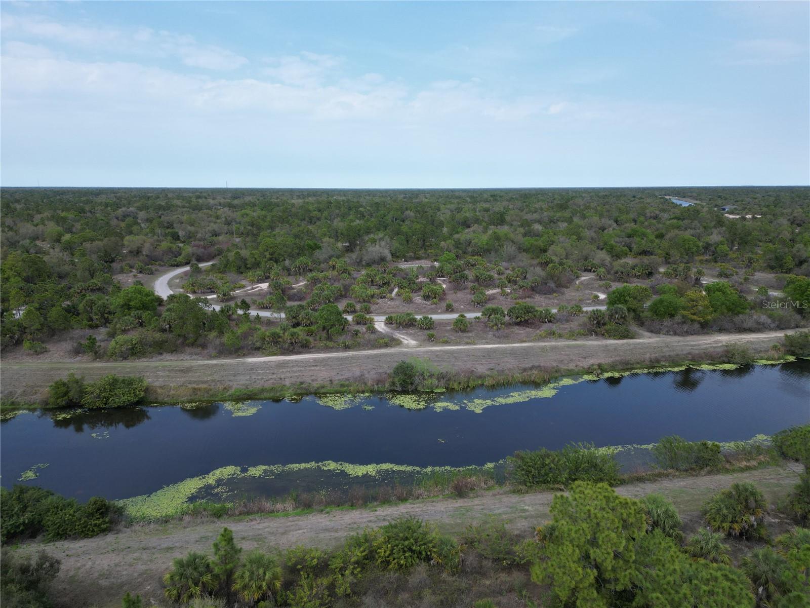 S Raintree Blvd Property Photo 5