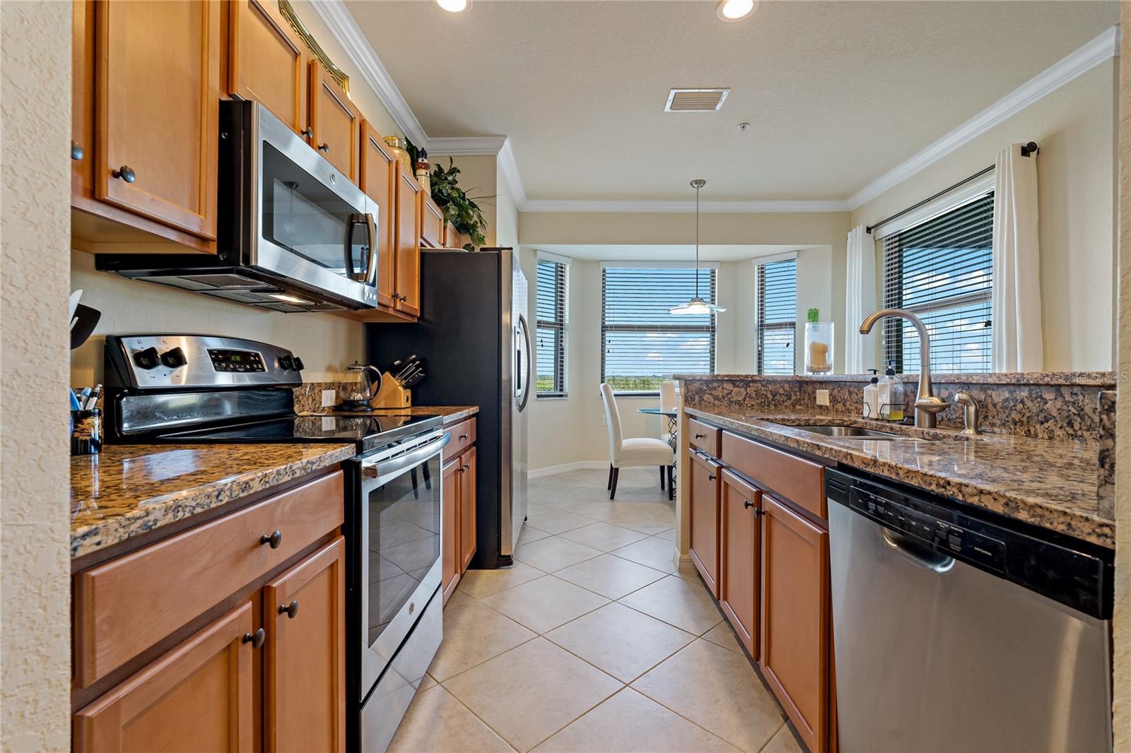 7015 River Hammock Dr #405 Property Photo 21