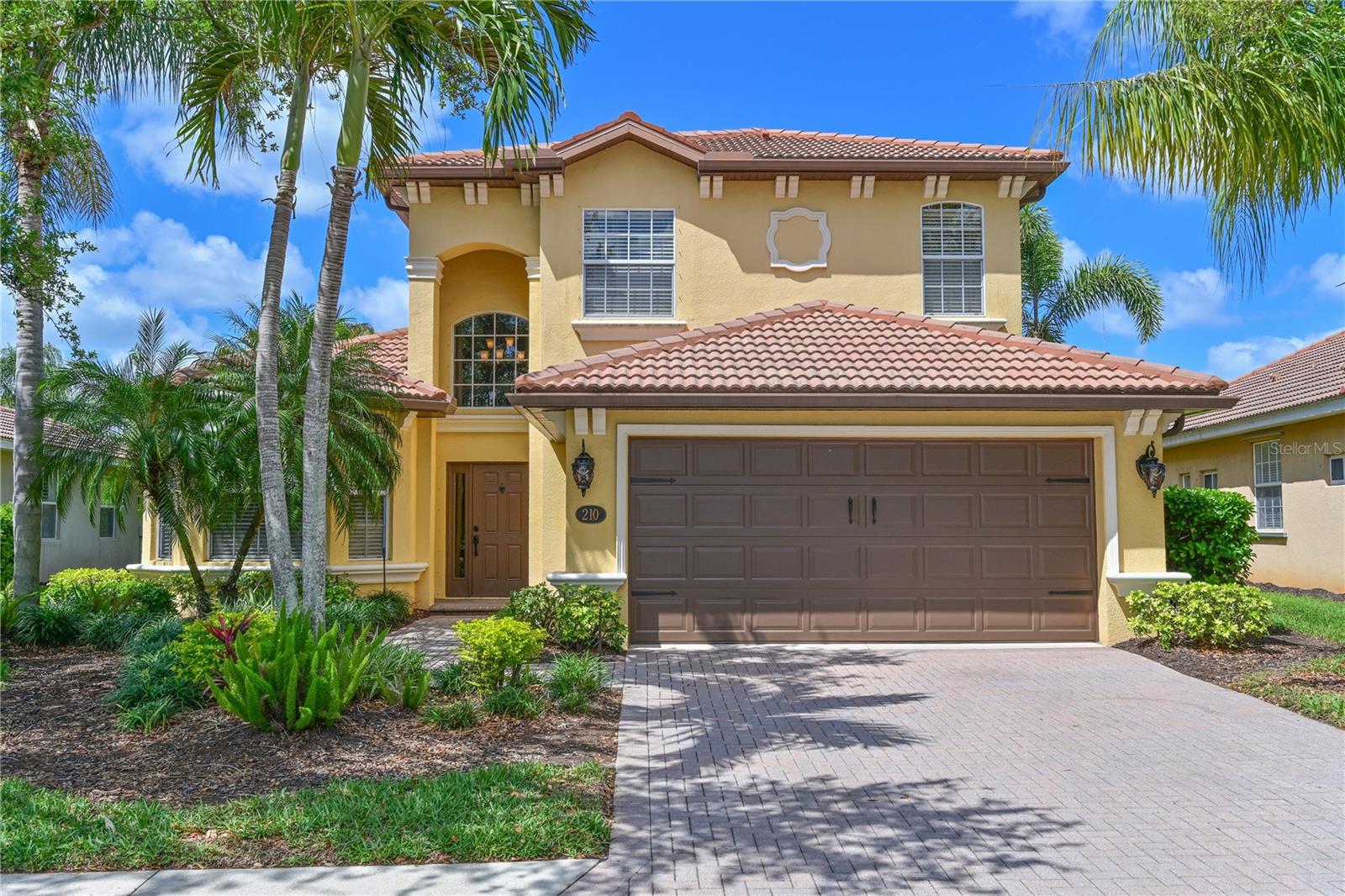 210 WINDING RIVER TRL Property Photo 1