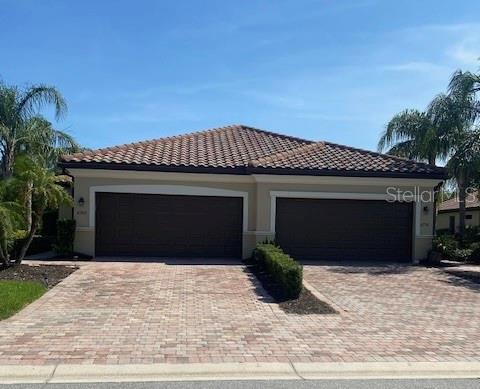 6760 WILLOWSHIRE WAY Property Photo 1