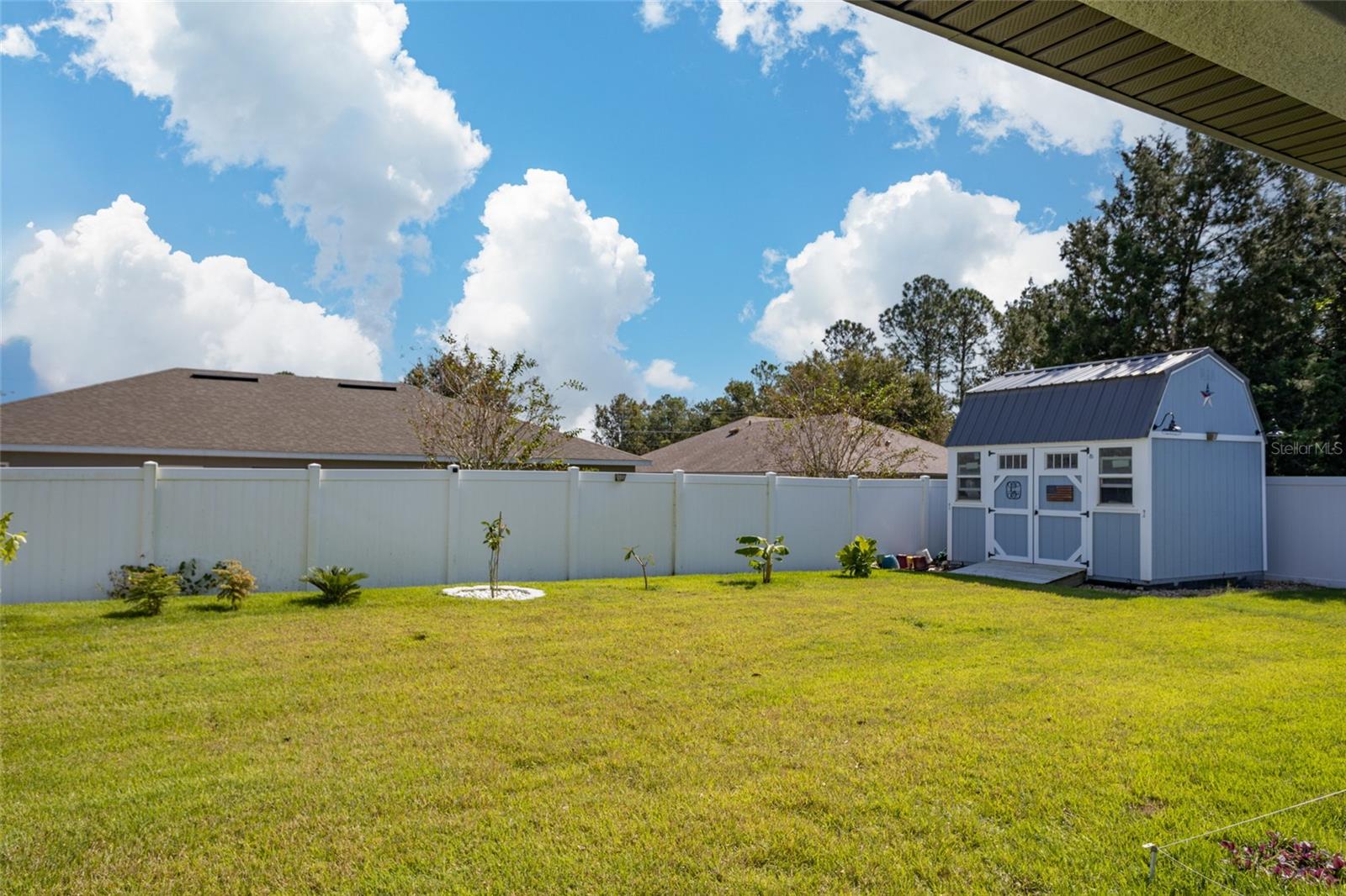 35 Rollins Ln Property Photo 20