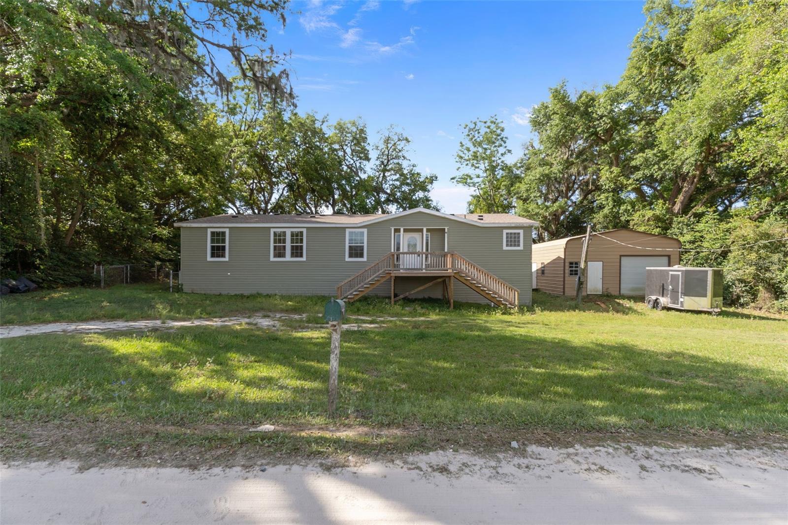 38616 Coleen Ave Property Photo 1