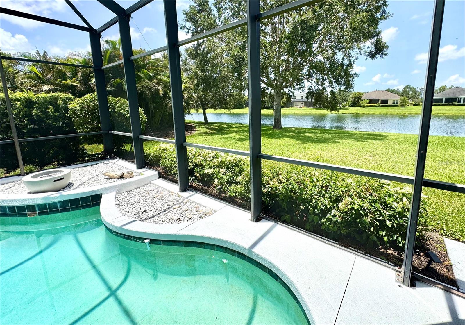 1539 Ormond Ter Property Photo 8