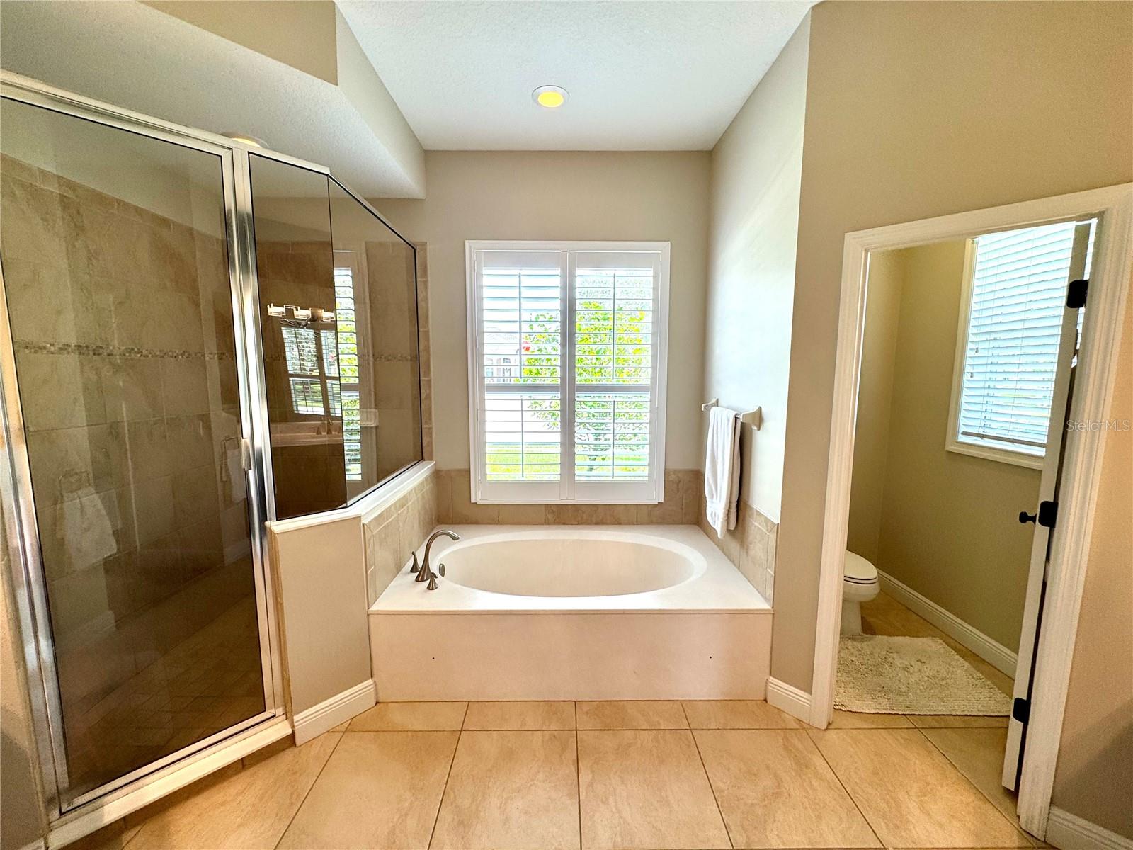 1539 Ormond Ter Property Photo 44