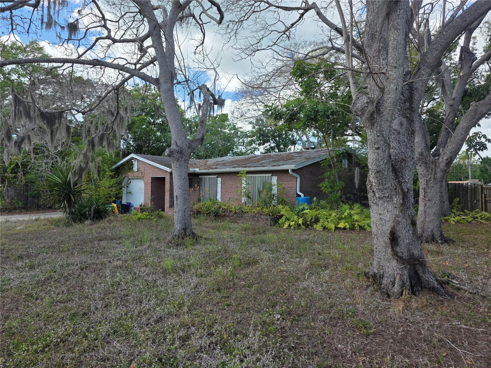 1016 Greer Dr Property Photo 3