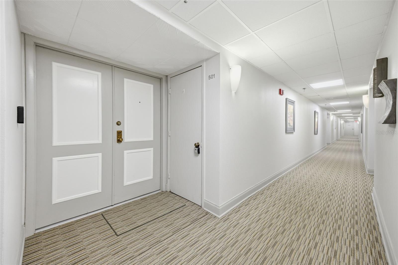 1460 Gulf Blvd #501 Property Photo 7