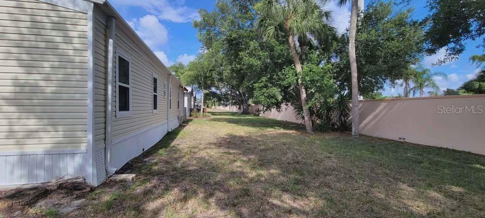 5208 5th B St E Property Photo 2