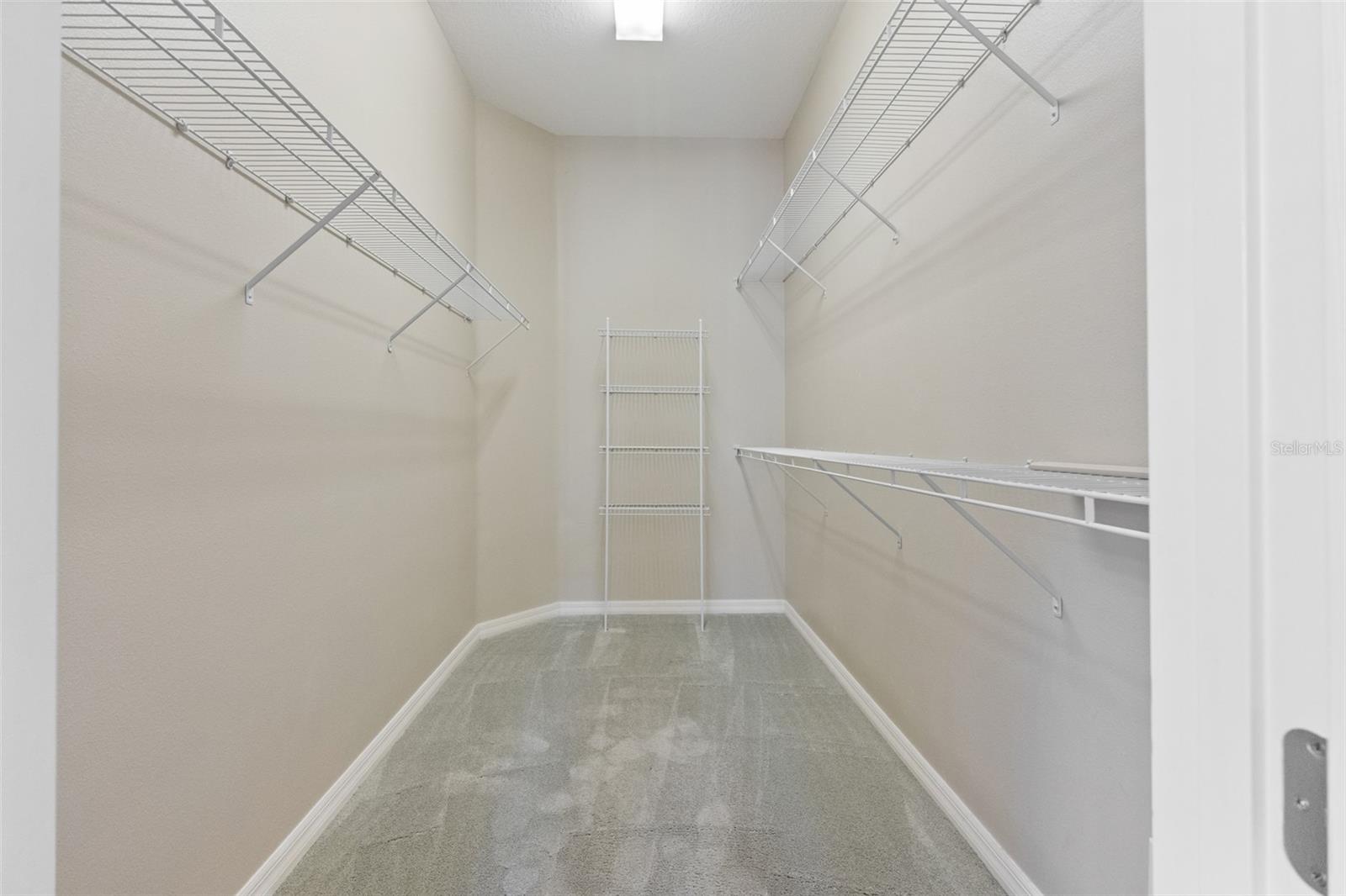 12150 Maple Ridge Dr Property Photo 16
