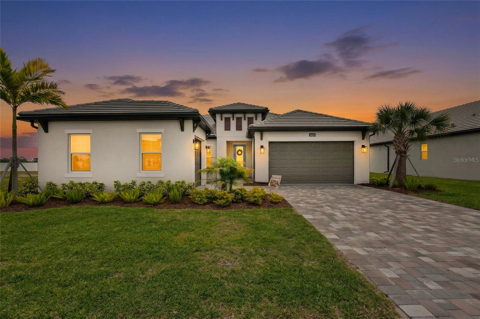 1652 LUGANO CIR
