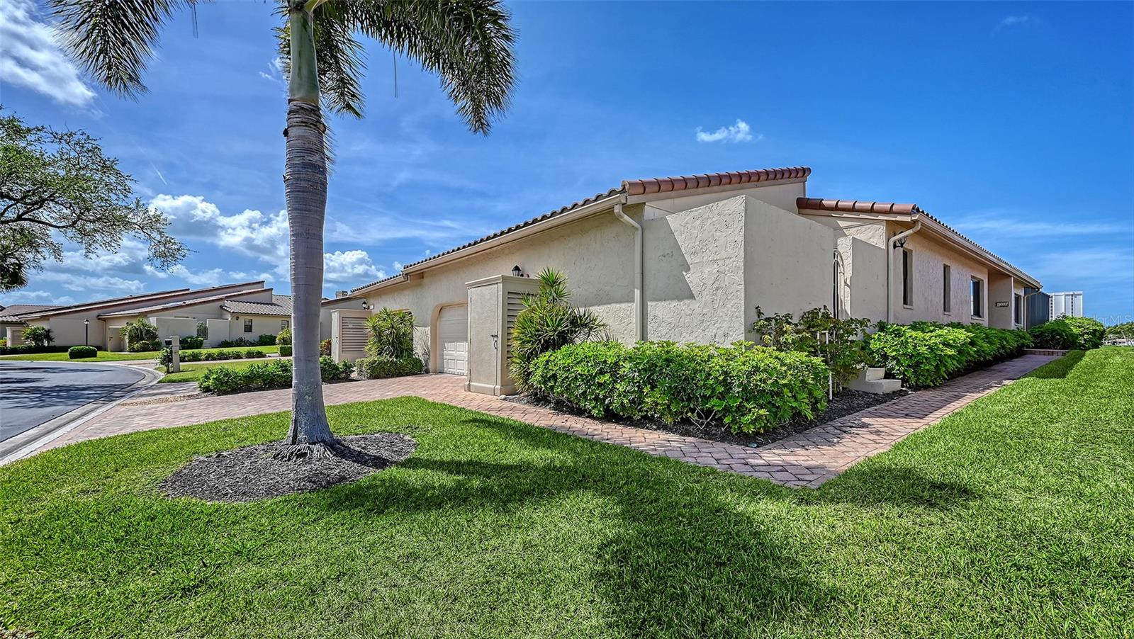 A4688776 Property Photo 3