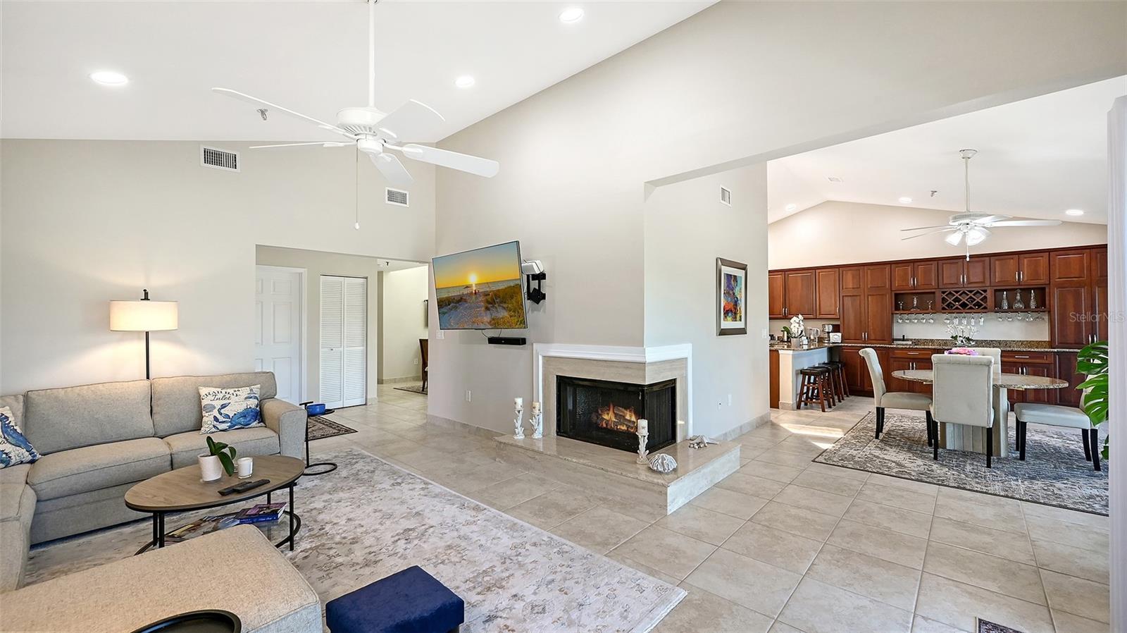A4688776 Property Photo 10