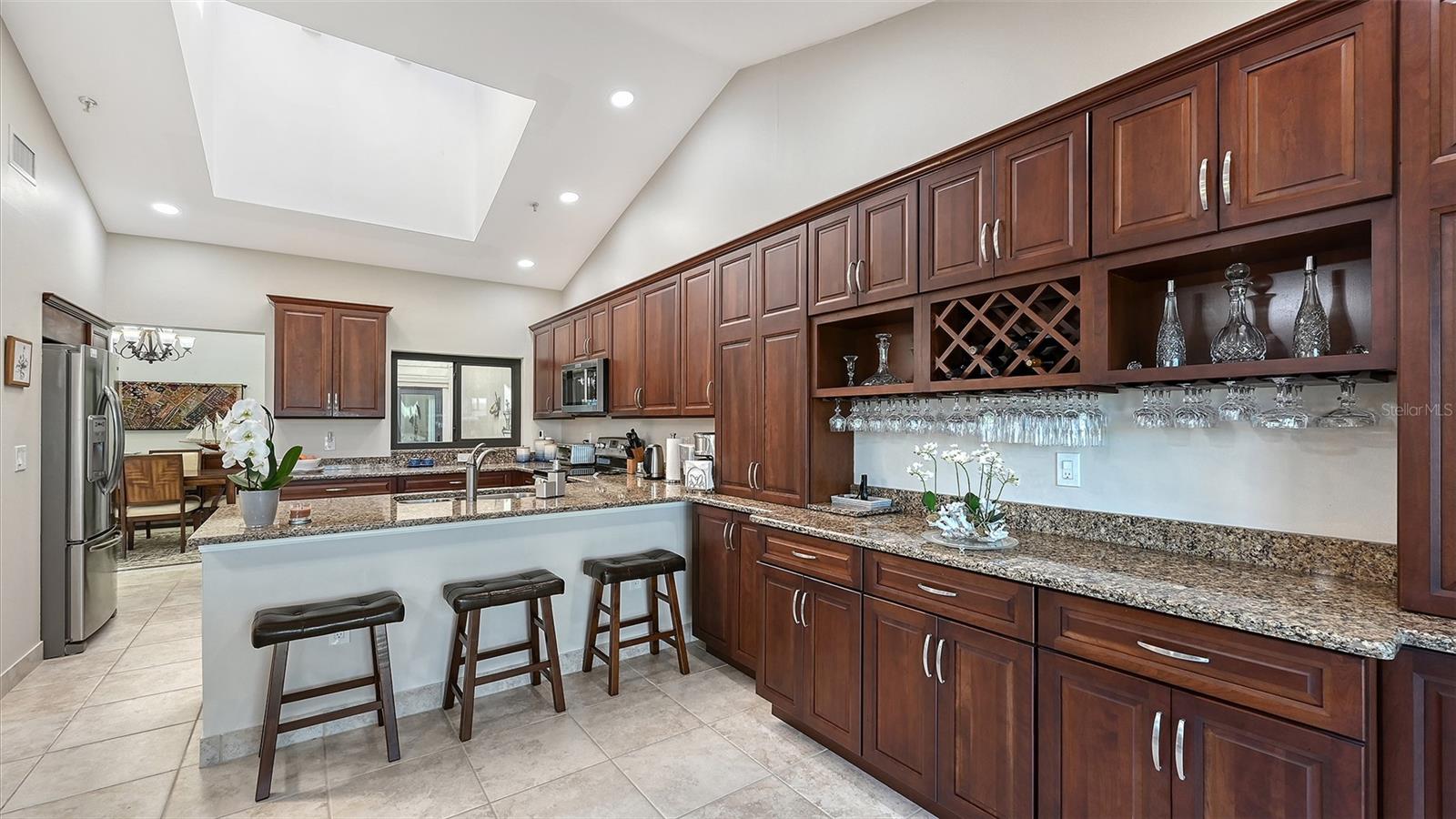 A4688776 Property Photo 14