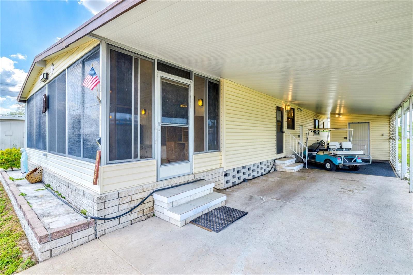 5316 53rd Ave E #k28 Property Photo 4