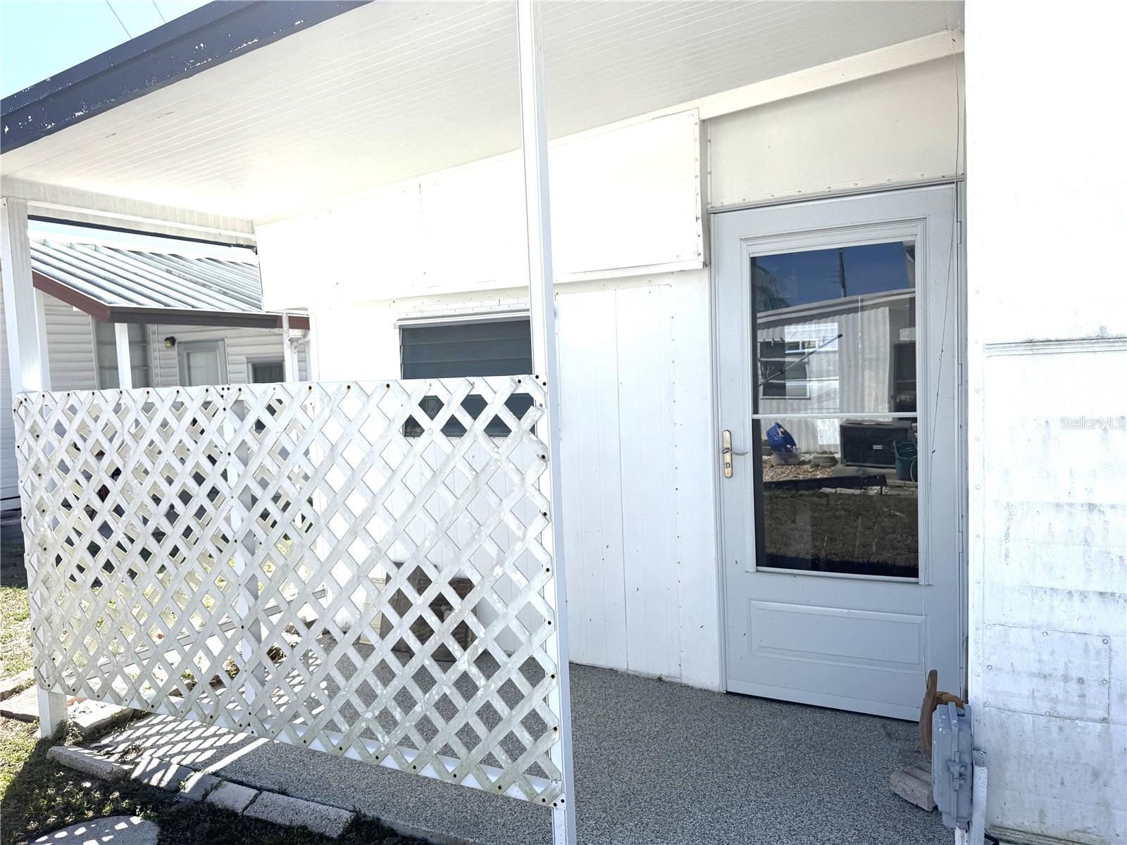 254 Southwinds Dr Property Photo 3