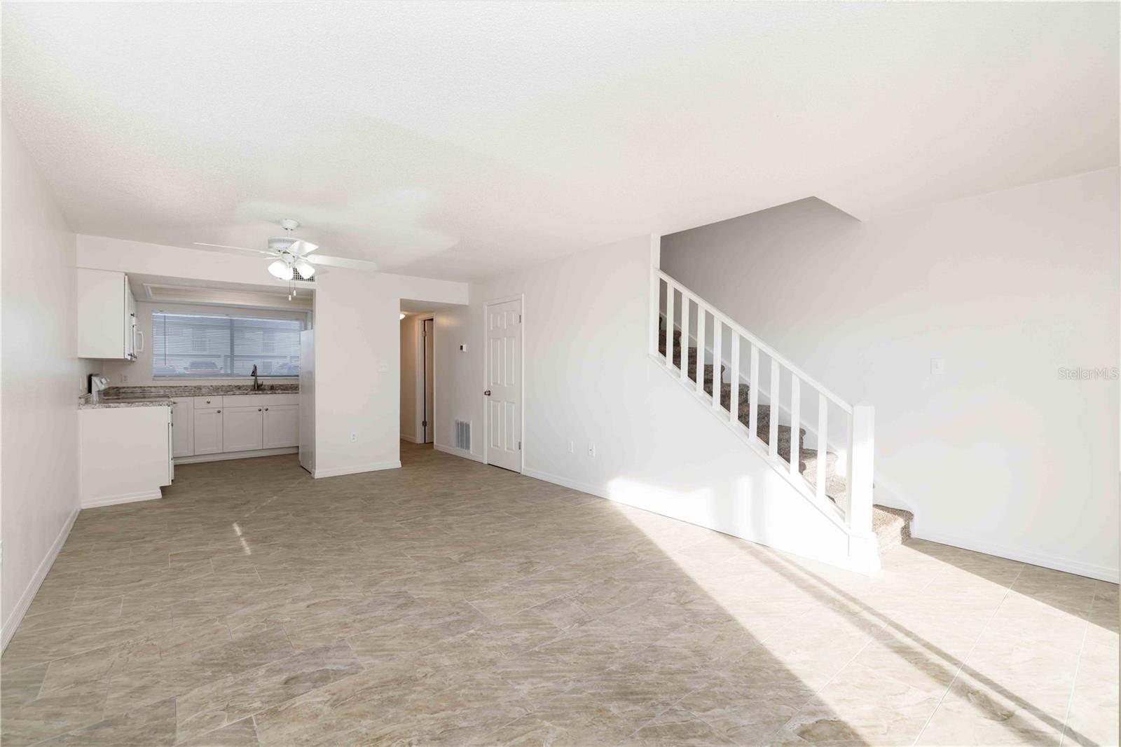 3569 Bee Ridge Property Photo 9