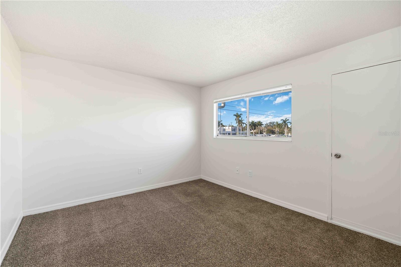 3569 Bee Ridge Property Photo 16