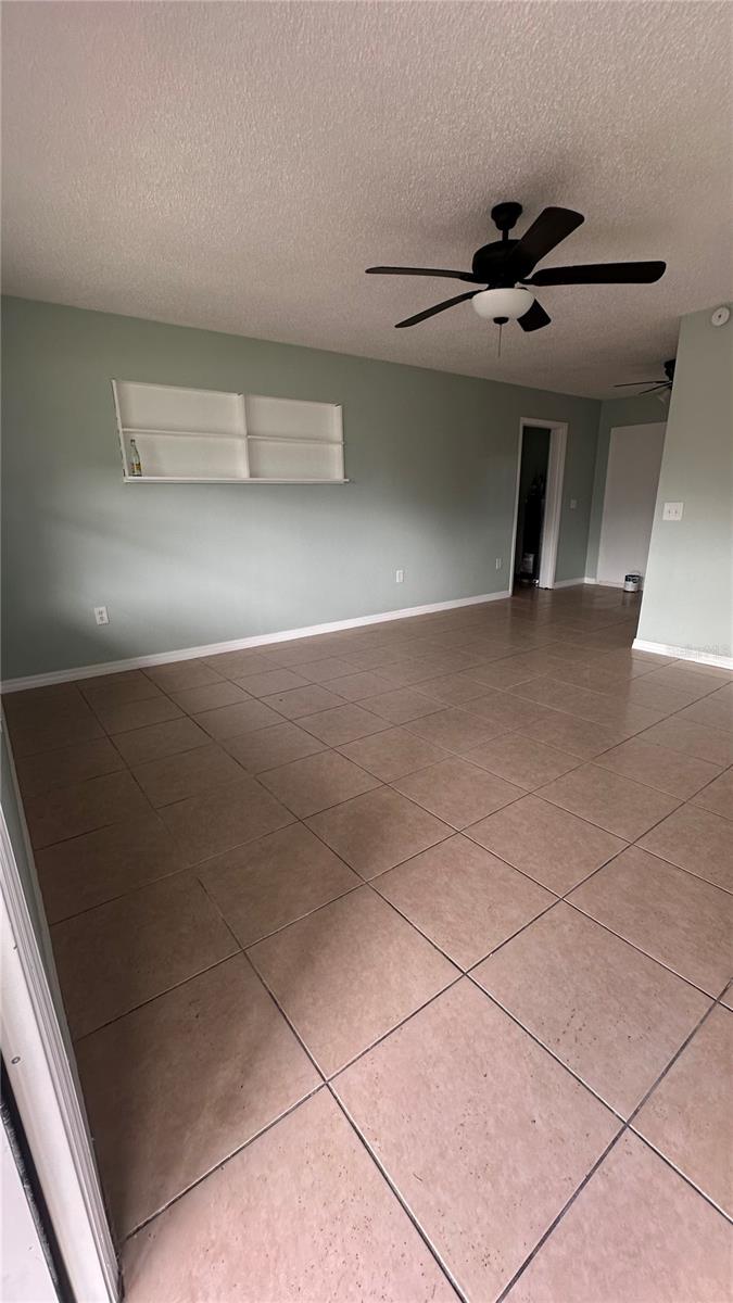 2587 Sunrise Ter Property Photo 9