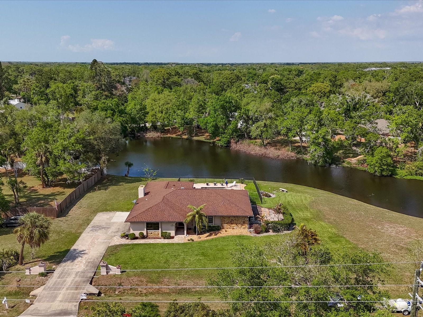 3927 Desoto Rd Property Photo 6