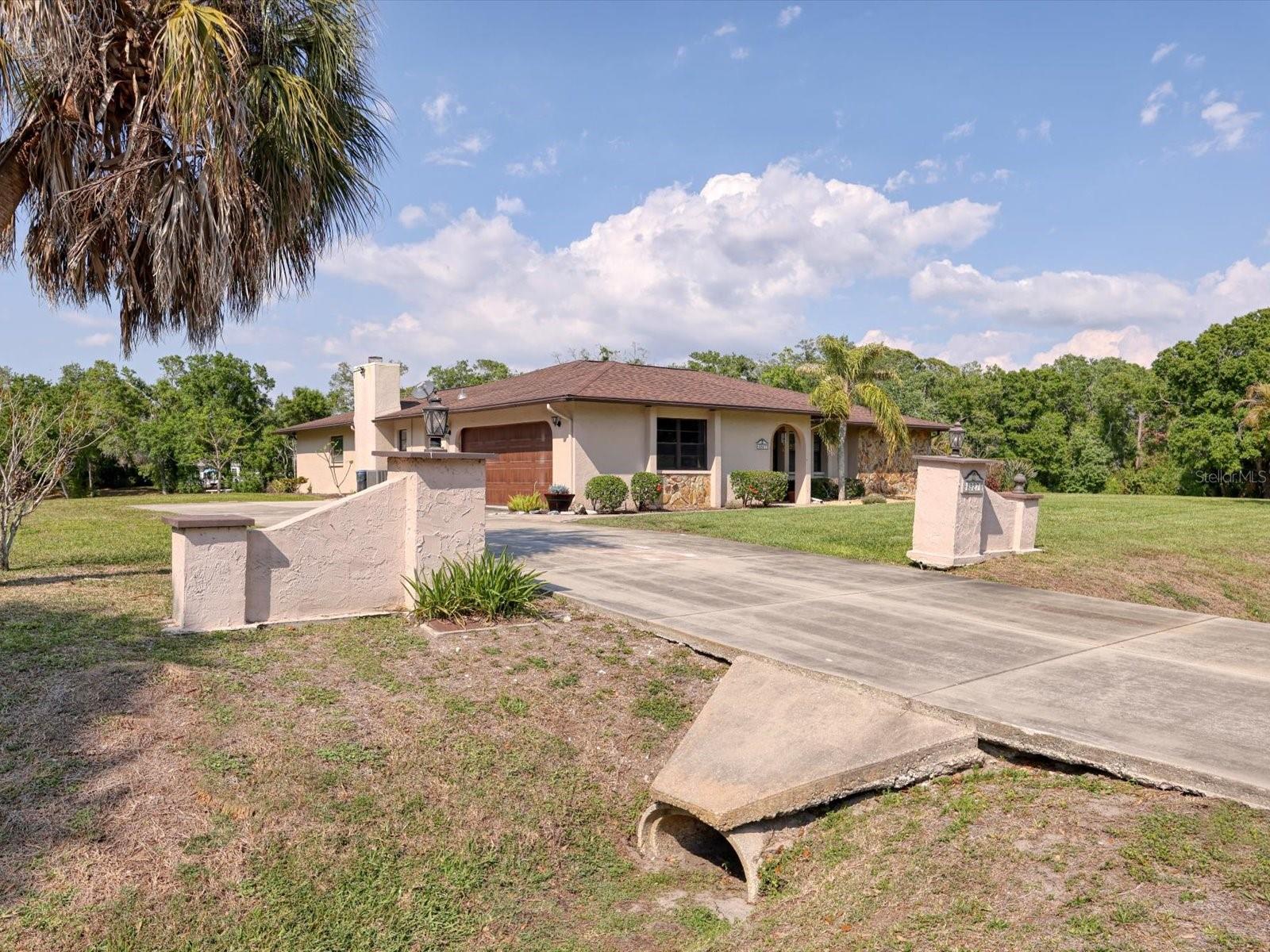 3927 Desoto Rd Property Photo 10